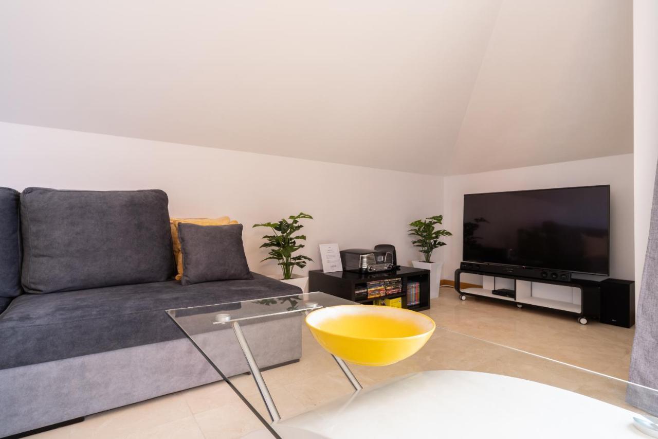 Santa Luzia Funchal View Apartment ภายนอก รูปภาพ